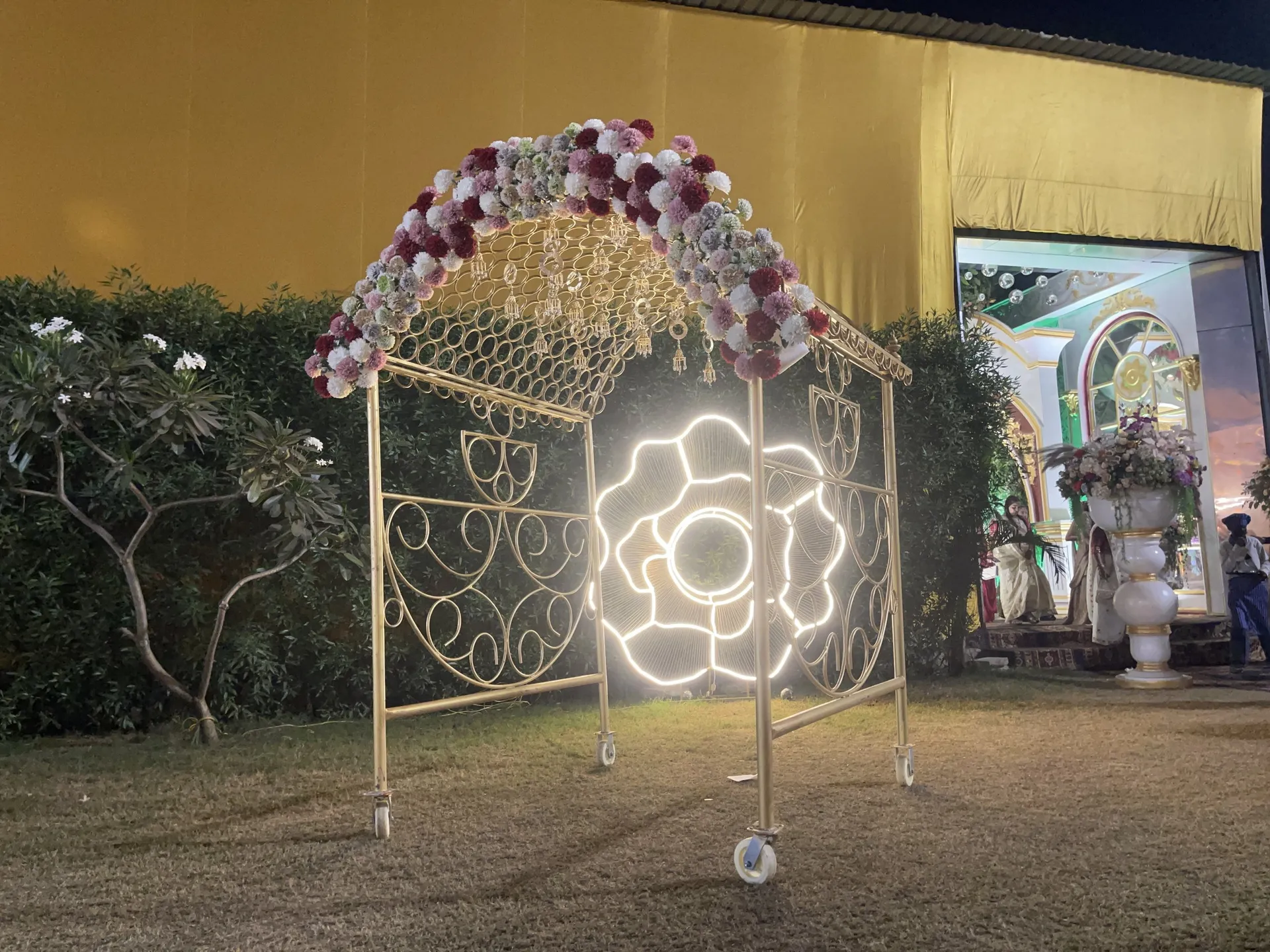 Bridal Entry Doli — bridal-theme-11