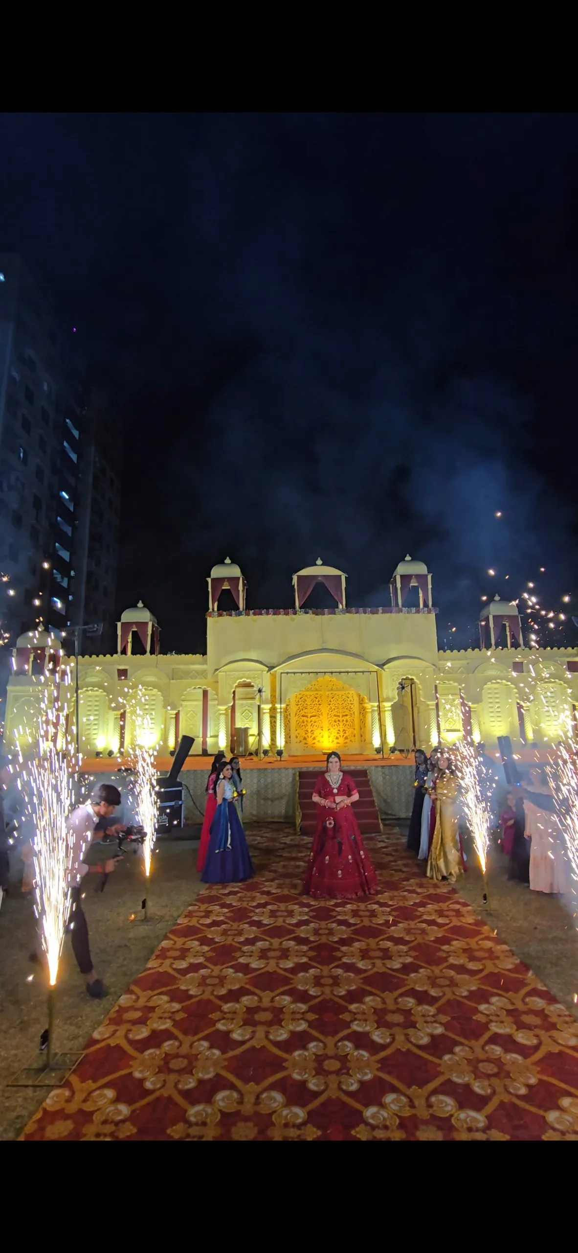 Bride & Groom Entry — bride-theme-14