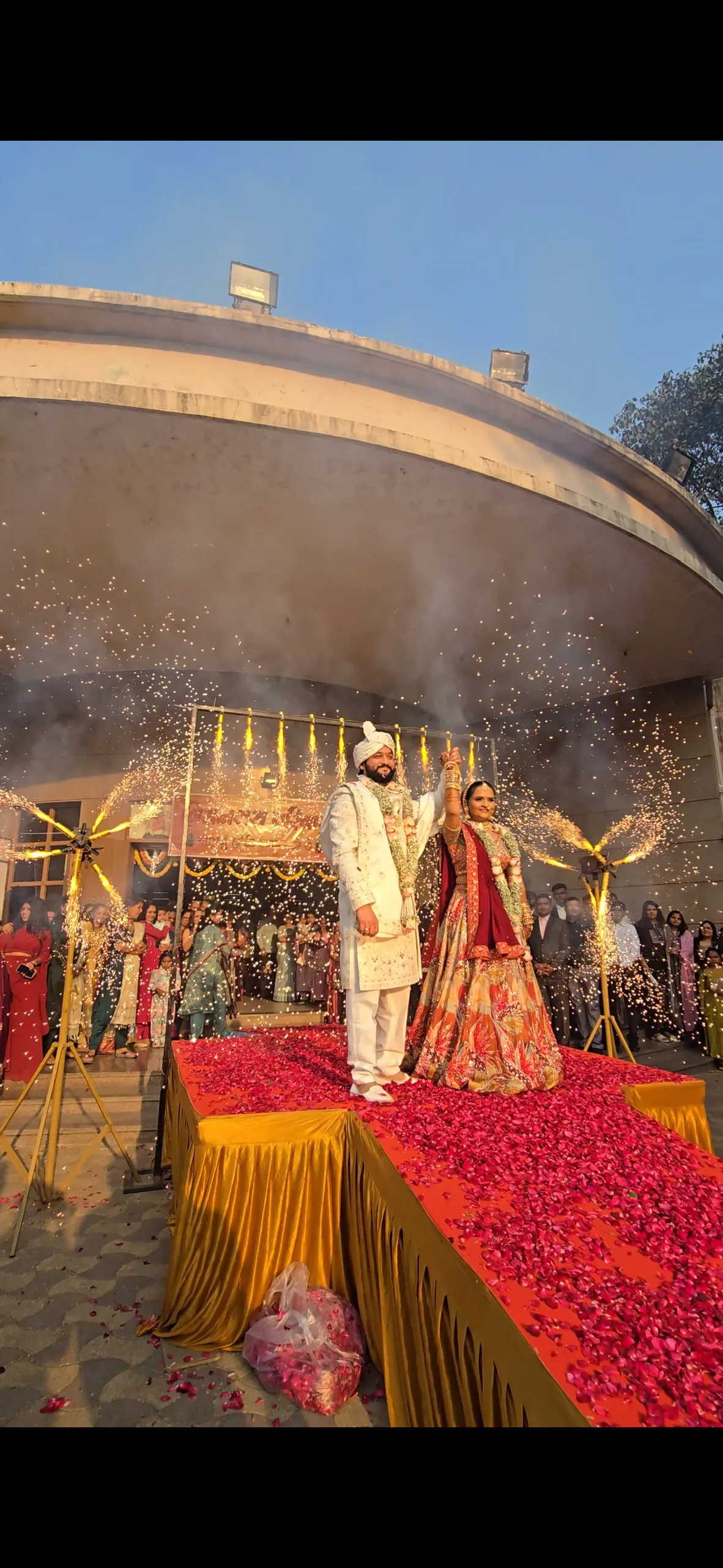 Bride & Groom Entry — bride-theme-17