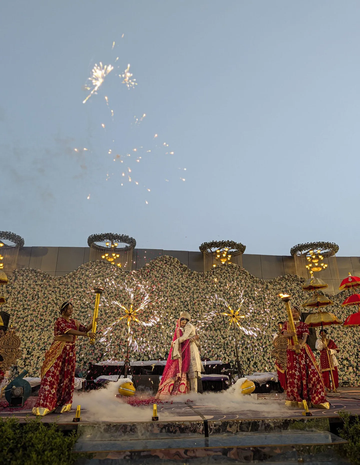 Bride & Groom Entry — bride-theme-20