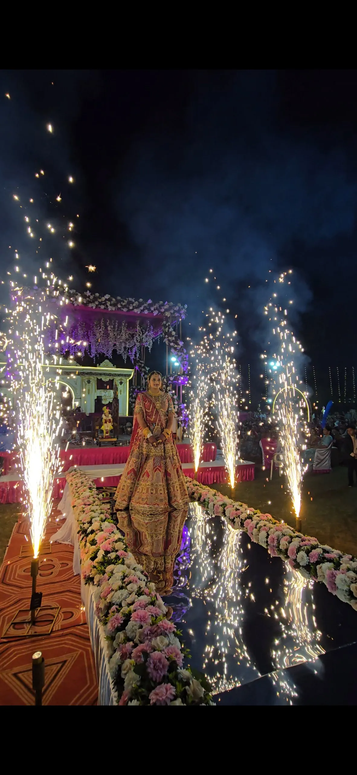 Bride & Groom Entry — bride-theme-22