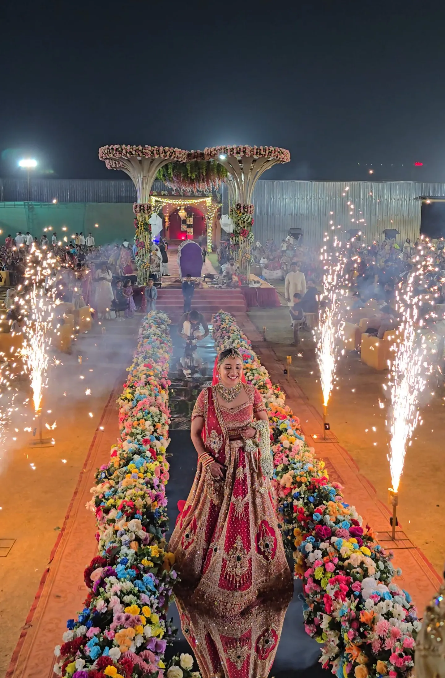 Bride & Groom Entry — bride-theme-25