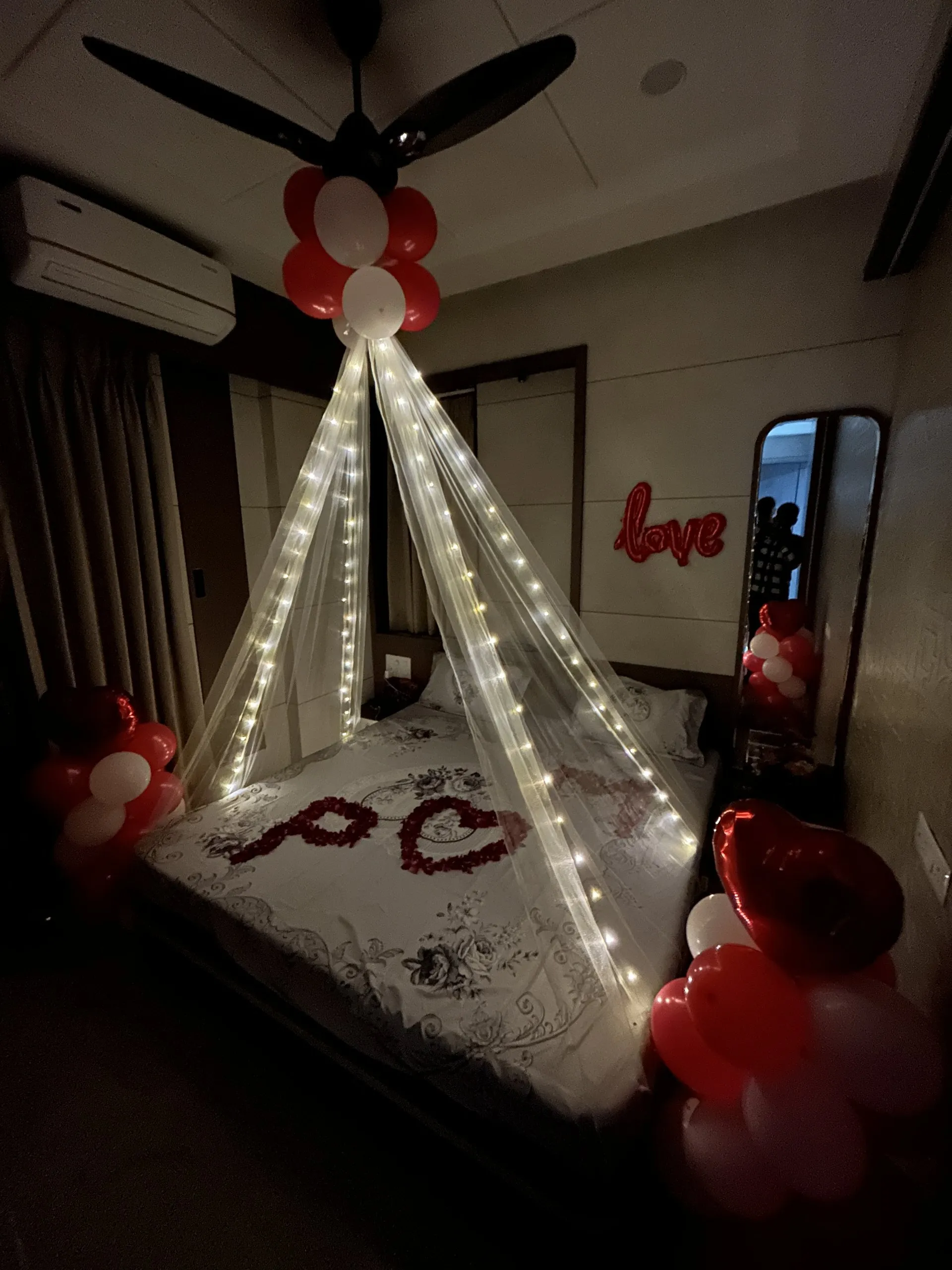 Room Decoration — room-theme-04