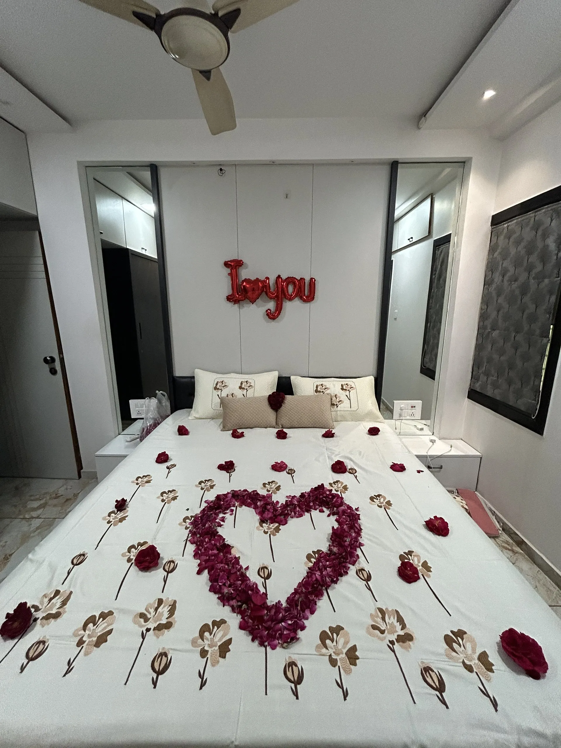 Room Decoration — room-theme-06
