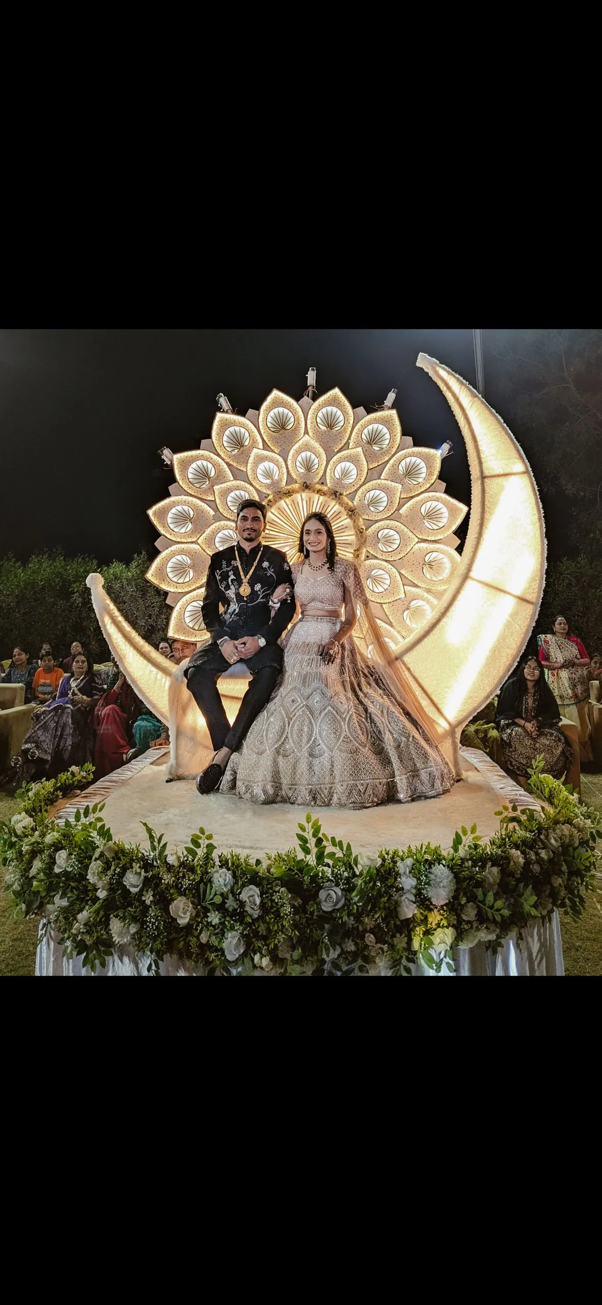 Sangeet ( Ras Garba ) Entry — sangeet-theme-19
